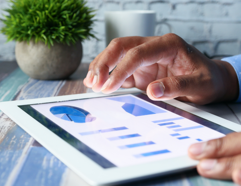 Shopper pathing data visualized on Walkbase dashboard to optimize store traffic